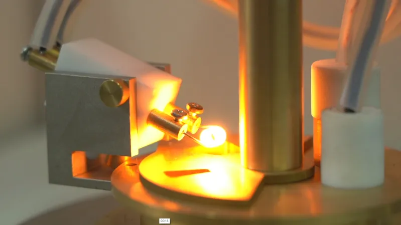 automatic cloud and pour point analyzer